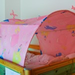 Thumbnail image for Tunnel pour lit enfant avec décor Princesse