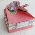 Thumbnail image for Tutoriel pour faire une fleur Artichaut en papier