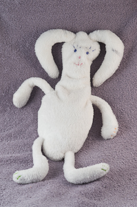 Post image for Fabriquer un doudou pour enfant en forme de lapin